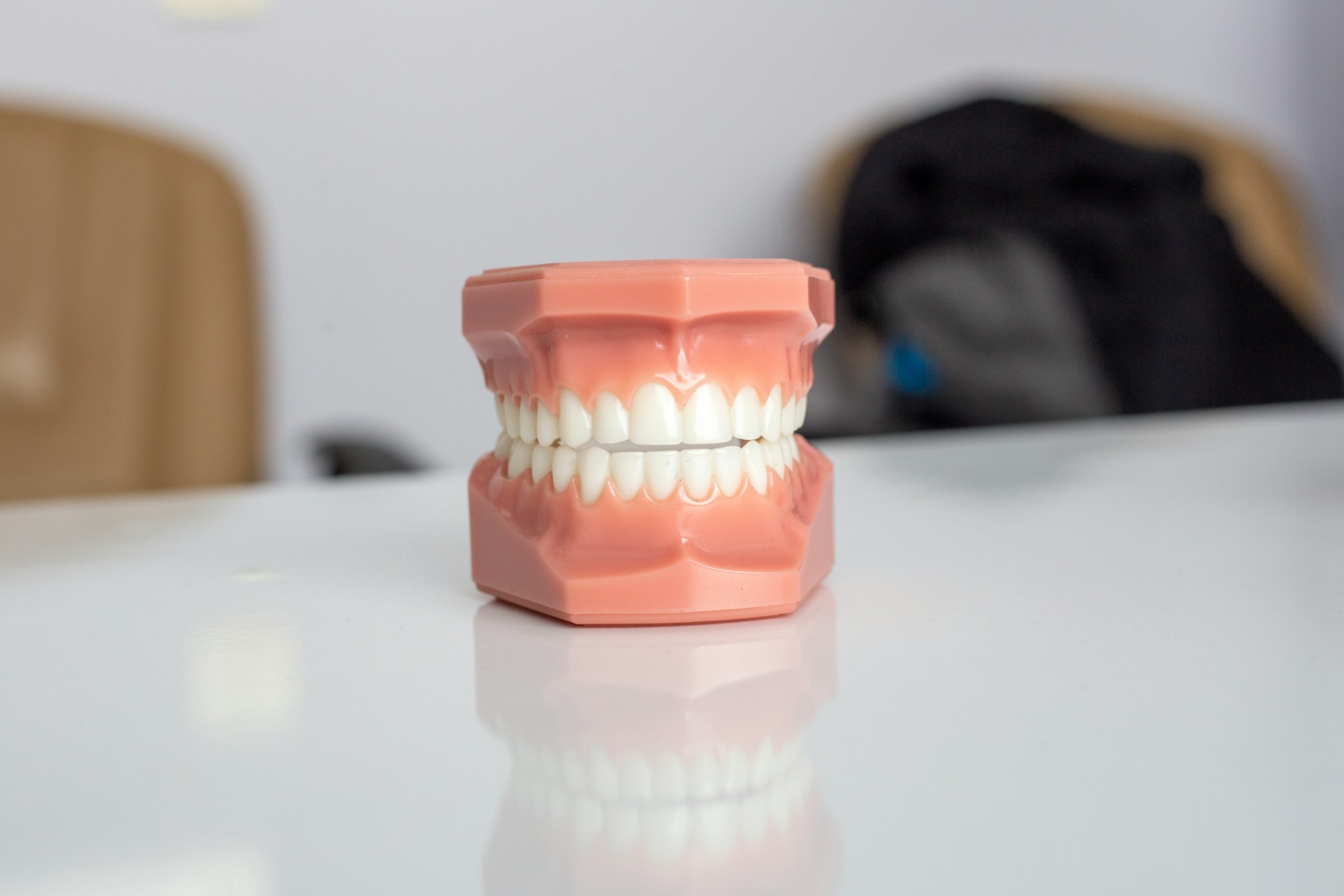 5 signs you need to visit a dentist sooner than you think